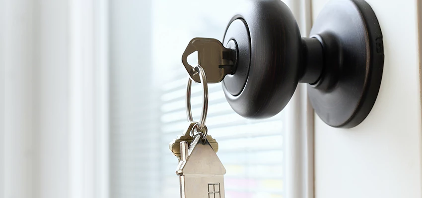 Bifold Door Knob Replacement in San Diego Country Estates, California