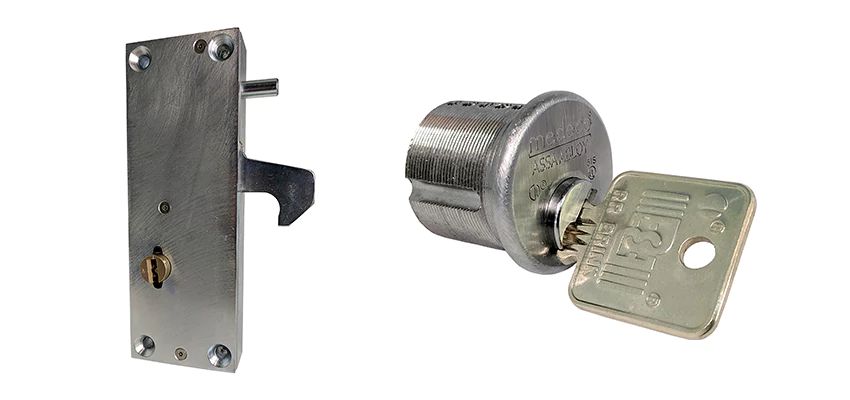 RR Fence Gates Brink Locks Repair in San Diego Country Estates, California