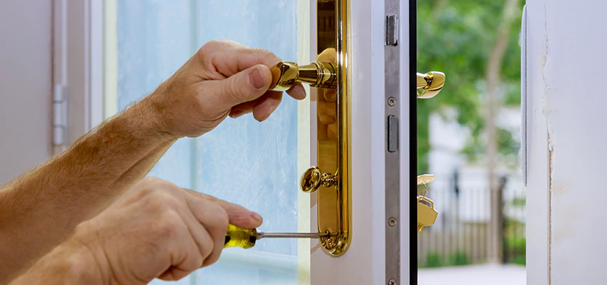 Local Locksmith For Key Duplication in San Diego Country Estates, CA